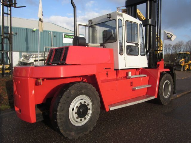 Kalmar DC12-1200 - Diesel heftruck: afbeelding 4 Kalmar DC12-1200 - Diesel heftruck: afbeelding 4