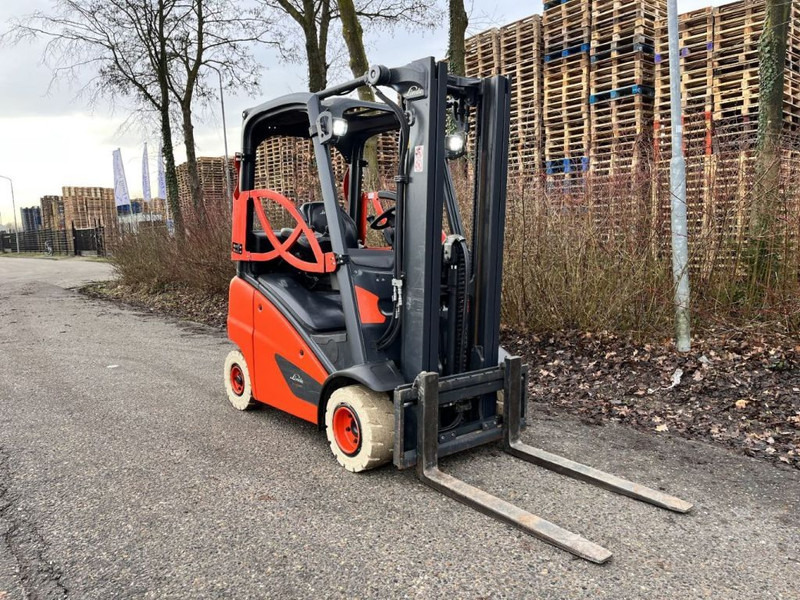 Linde H18T-01 - LPG heftruck: afbeelding 3 Linde H18T-01 - LPG heftruck: afbeelding 3
