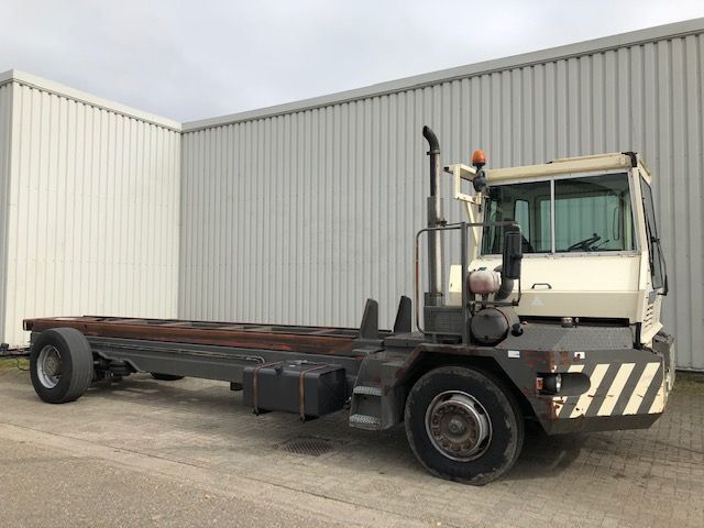 Terberg TT20 Body Carrier - Terminal trekker: afbeelding 1 Terberg TT20 Body Carrier - Terminal trekker: afbeelding 1