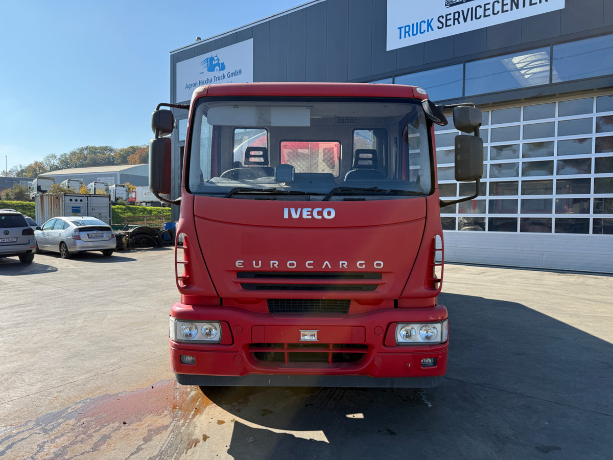 IVECO 180E28 4x2 Milchtank - Tankwagen: afbeelding 2 IVECO 180E28 4x2 Milchtank - Tankwagen: afbeelding 2