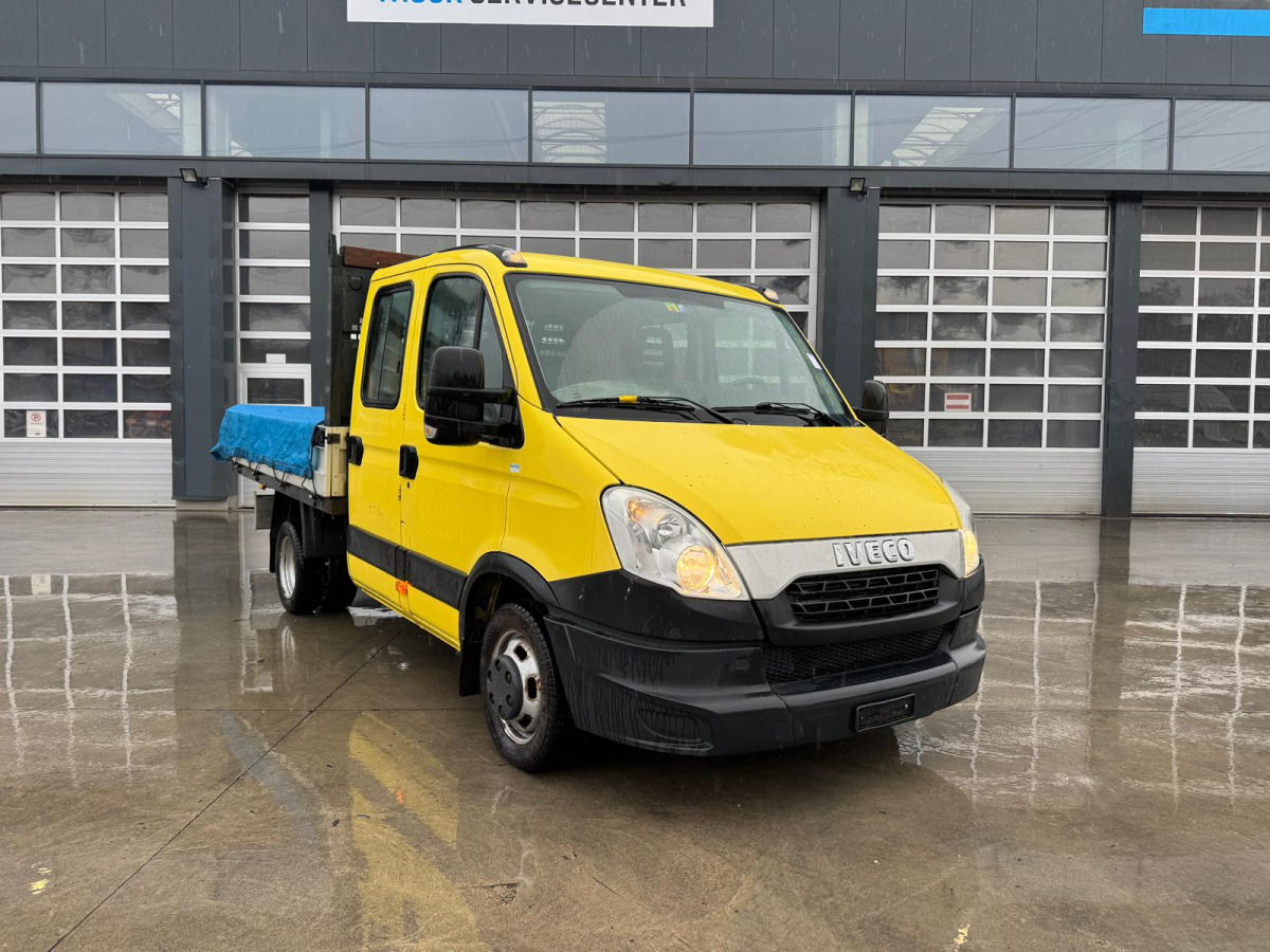 IVECO Daily 35C15 4x2 - Bestelwagen open laadbak, Bestelwagen met dubbele cabine: afbeelding 2 IVECO Daily 35C15 4x2 - Bestelwagen open laadbak, Bestelwagen met dubbele cabine: afbeelding 2