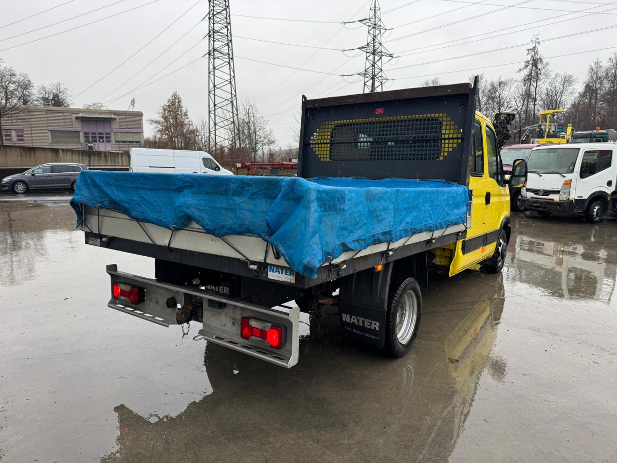 IVECO Daily 35C15 4x2 - Bestelwagen open laadbak, Bestelwagen met dubbele cabine: afbeelding 4 IVECO Daily 35C15 4x2 - Bestelwagen open laadbak, Bestelwagen met dubbele cabine: afbeelding 4