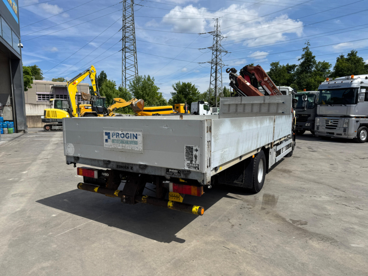 IVECO Eurocargo 160E28 Fassi 135-4 - Kraanwagen: afbeelding 5 IVECO Eurocargo 160E28 Fassi 135-4 - Kraanwagen: afbeelding 5