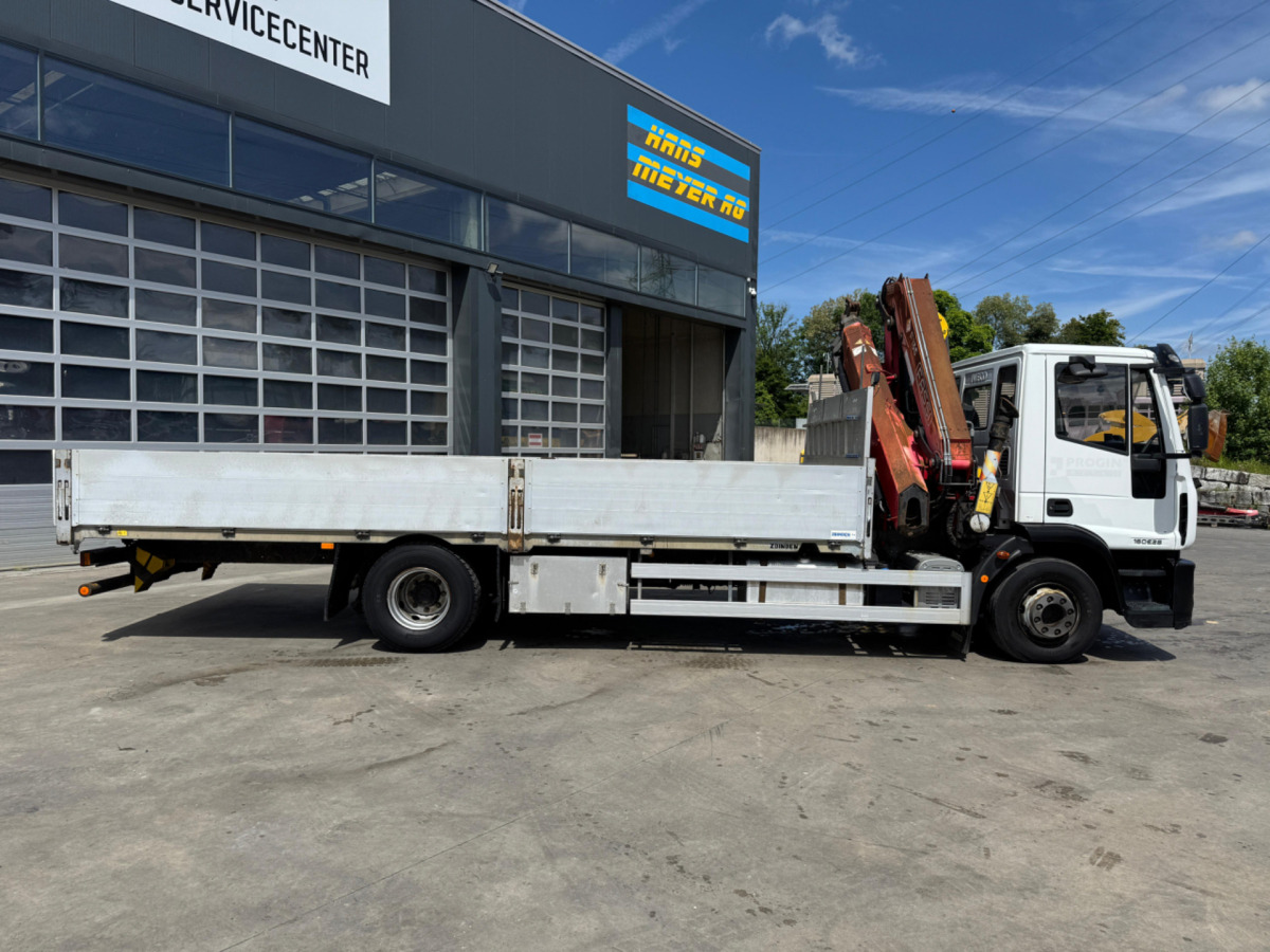 IVECO Eurocargo 160E28 Fassi 135-4 - Kraanwagen: afbeelding 4 IVECO Eurocargo 160E28 Fassi 135-4 - Kraanwagen: afbeelding 4