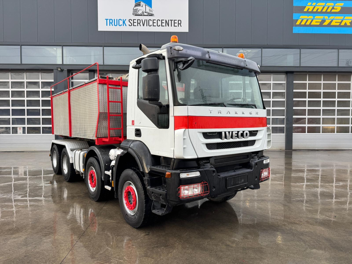 IVECO Trakker 41T410 8x4 Thermo 2 Kammern - Kipper vrachtwagen: afbeelding 4 IVECO Trakker 41T410 8x4 Thermo 2 Kammern - Kipper vrachtwagen: afbeelding 4