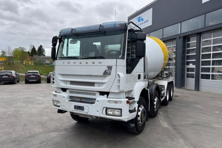 Iveco Trakker 450 8x4 (Liebherr 9m3 2018) - Betonmixer: afbeelding 1 Iveco Trakker 450 8x4 (Liebherr 9m3 2018) - Betonmixer: afbeelding 1