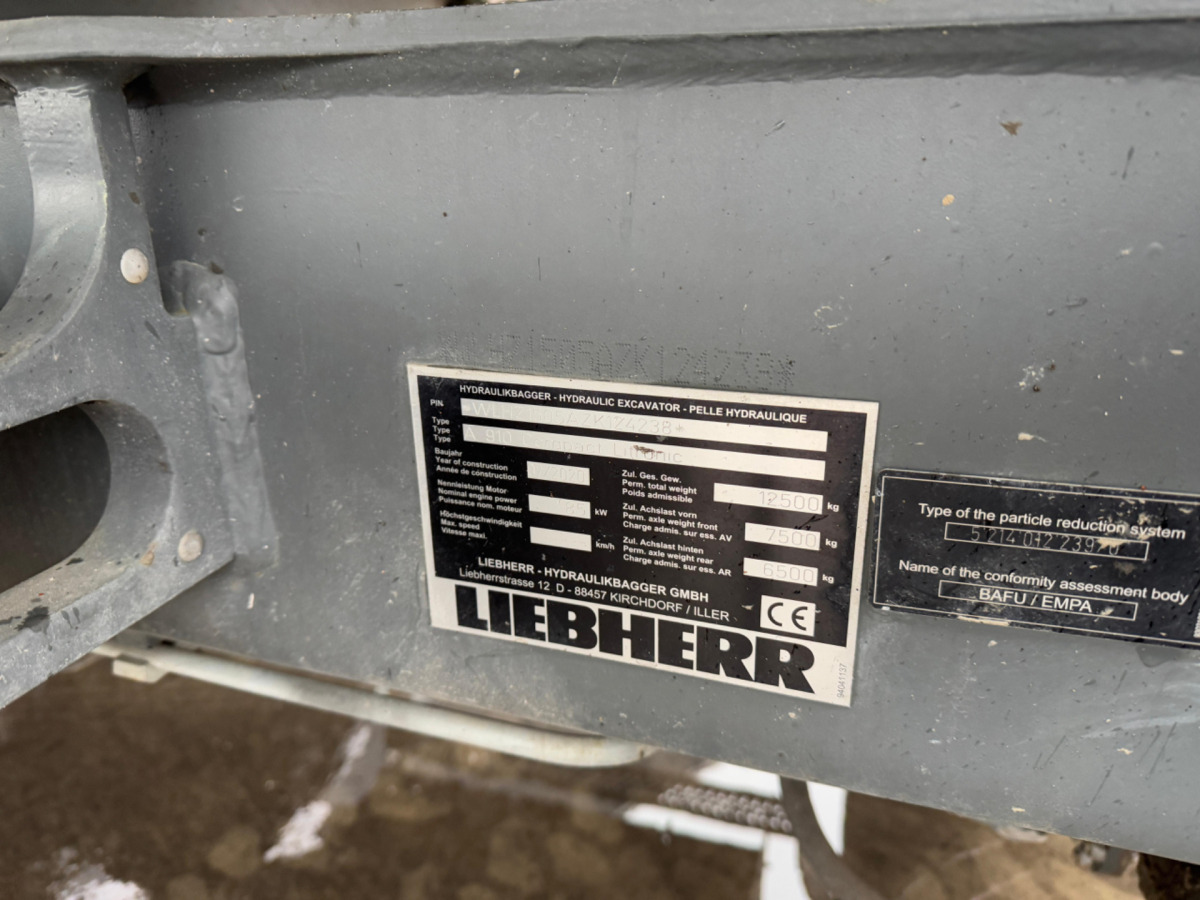 Mobiele graafmachine LIEBHERR 910 Compact Litronic Powertilt: afbeelding 13 Mobiele graafmachine LIEBHERR 910 Compact Litronic Powertilt: afbeelding 13