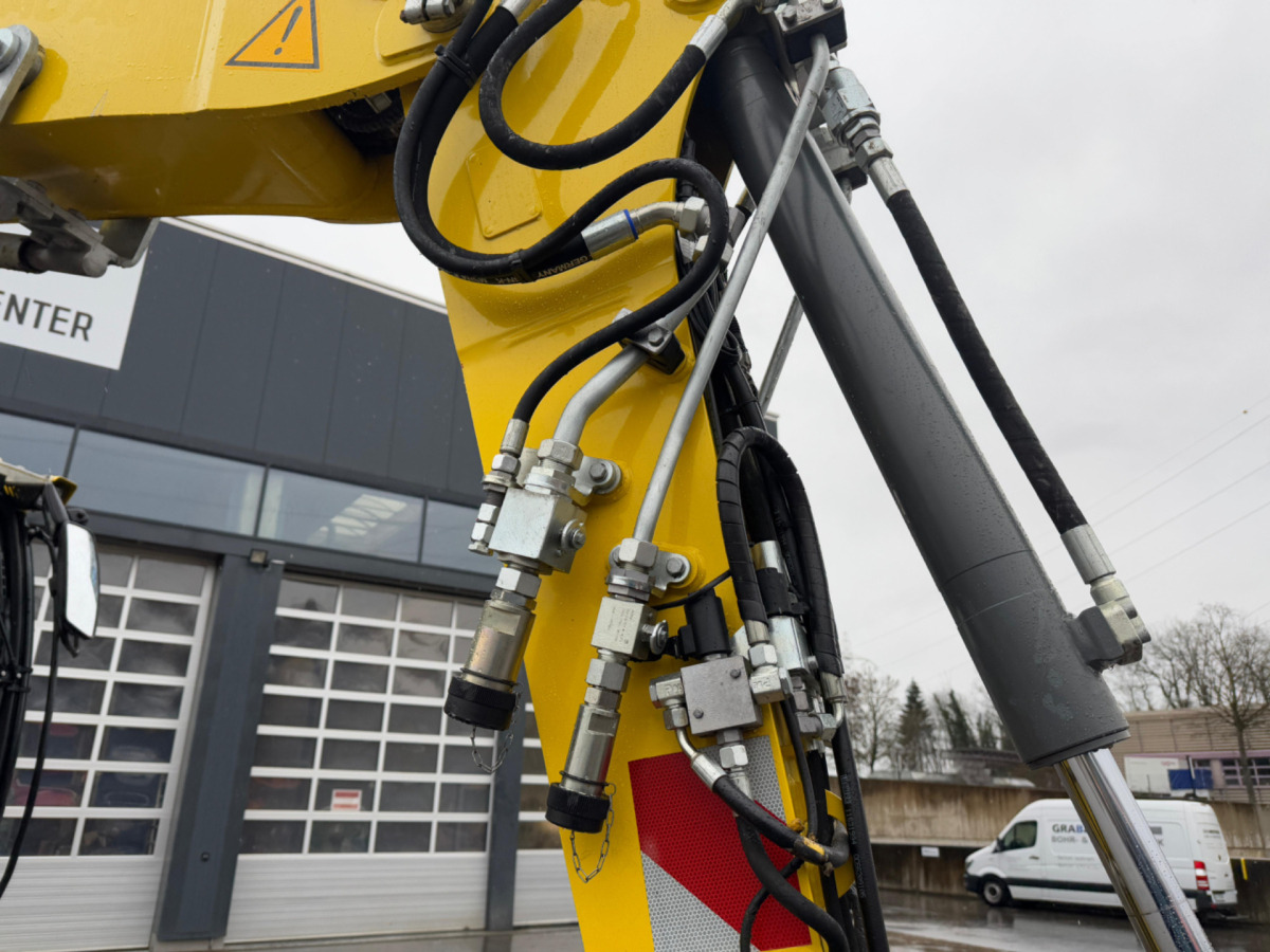 Mobiele graafmachine LIEBHERR 910 Compact Litronic Powertilt: afbeelding 12 Mobiele graafmachine LIEBHERR 910 Compact Litronic Powertilt: afbeelding 12