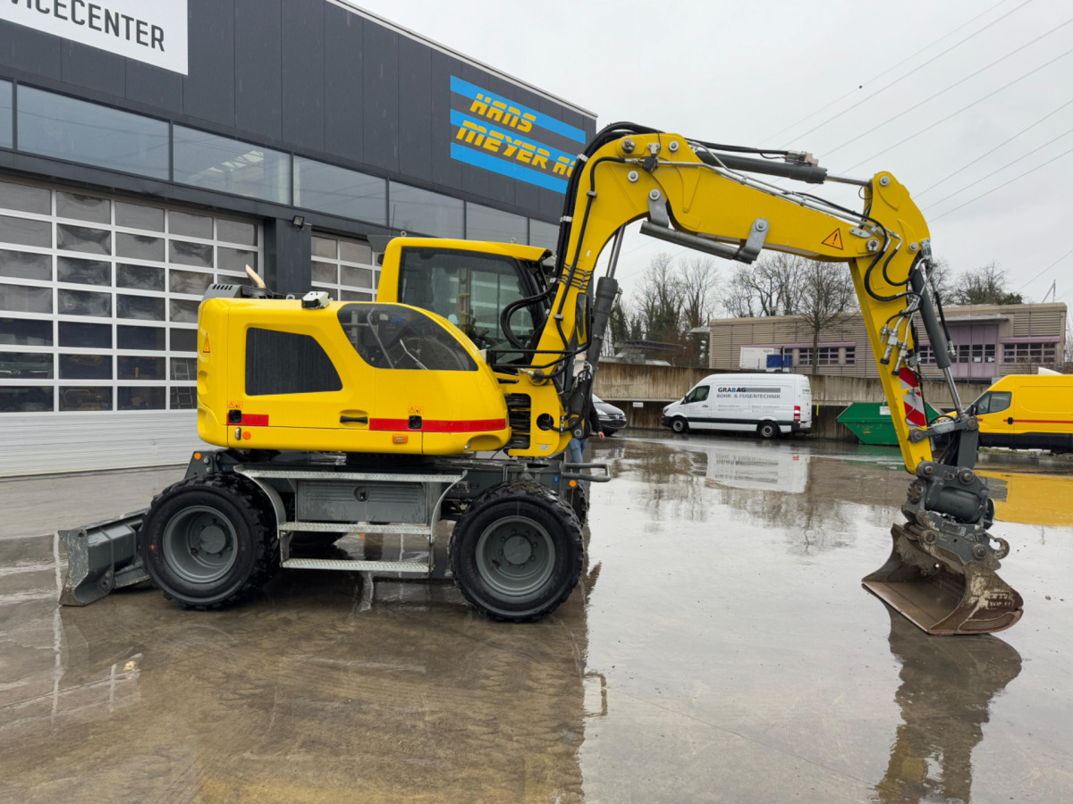 LIEBHERR 910 Compact Litronic Powertilt - Mobiele graafmachine: afbeelding 3 LIEBHERR 910 Compact Litronic Powertilt - Mobiele graafmachine: afbeelding 3