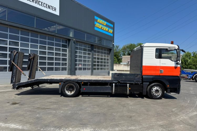 MAN TGA 18.413 4x2 BaggerTaxi - Autovrachtwagen vrachtwagen: afbeelding 4 MAN TGA 18.413 4x2 BaggerTaxi - Autovrachtwagen vrachtwagen: afbeelding 4