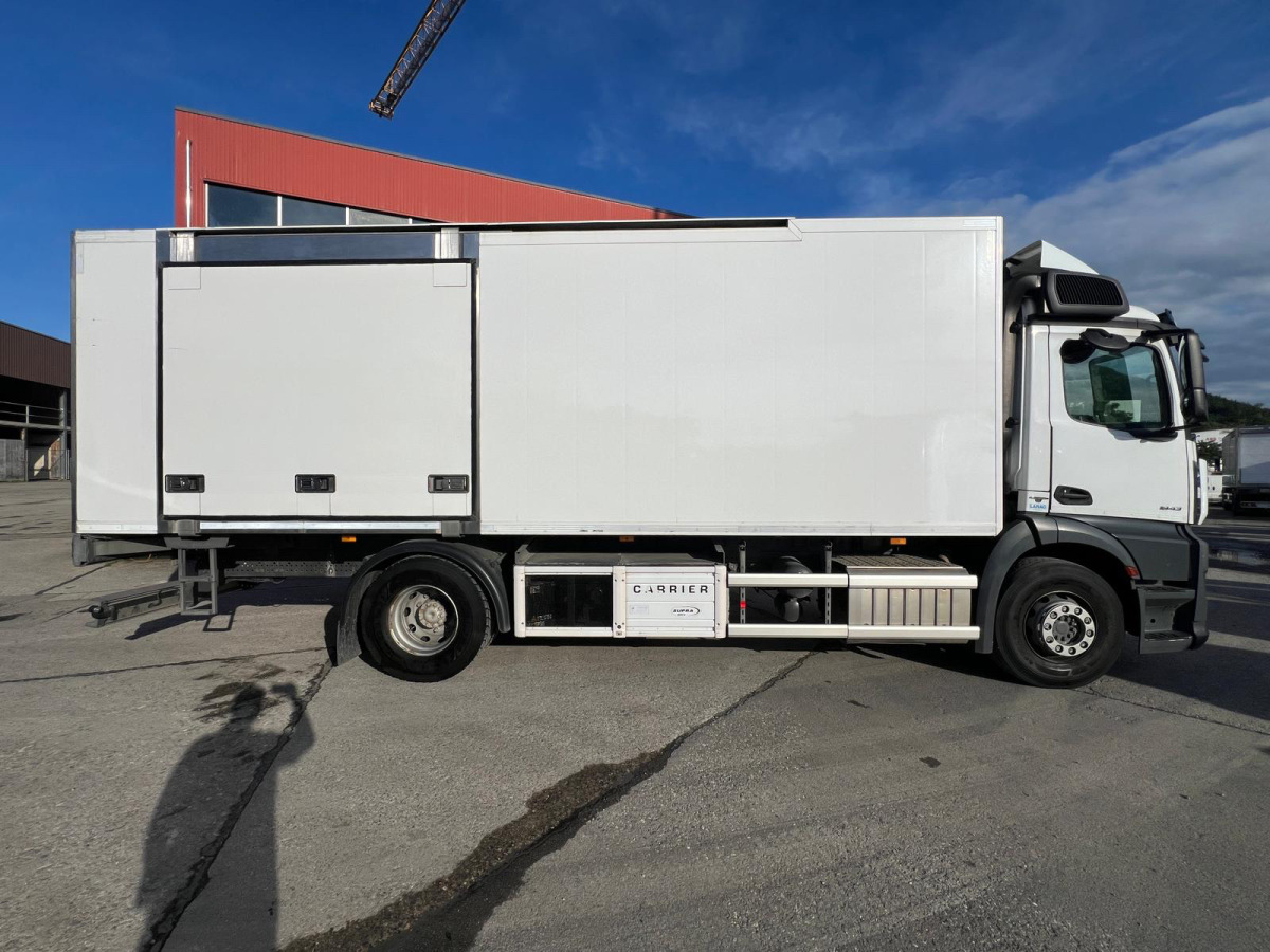 MERCEDES 4x Antos 1843 4x2 Kühler - Koelwagen vrachtwagen: afbeelding 4 MERCEDES 4x Antos 1843 4x2 Kühler - Koelwagen vrachtwagen: afbeelding 4