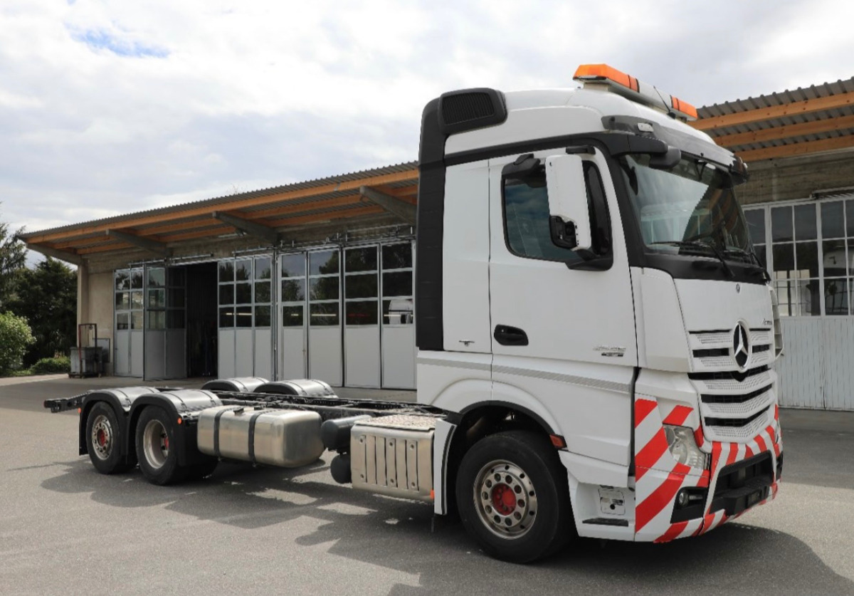 MERCEDES Actros 2548 6x2 - Chassis vrachtwagen: afbeelding 3 MERCEDES Actros 2548 6x2 - Chassis vrachtwagen: afbeelding 3