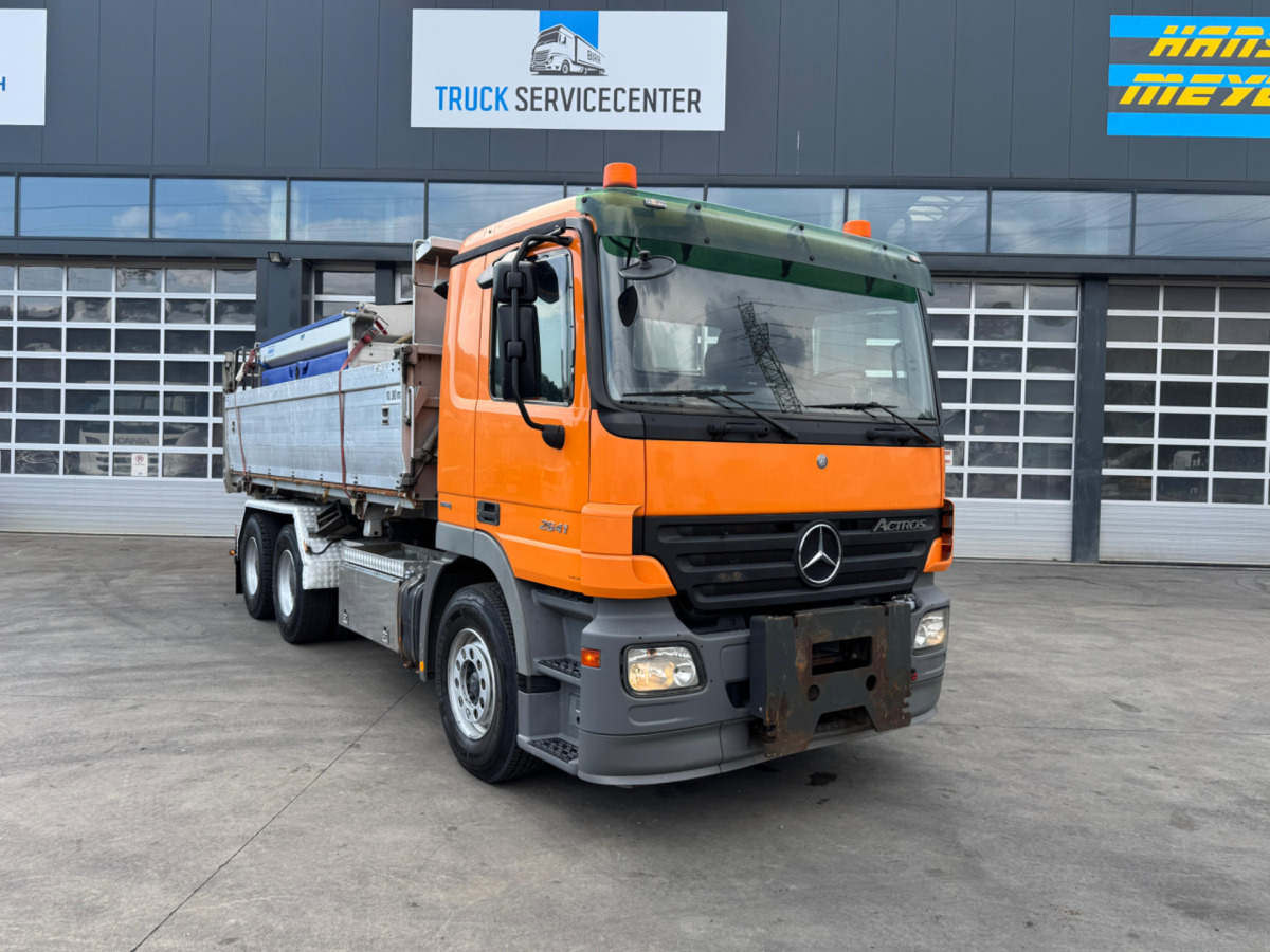 MERCEDES Actros 2641 6x4 Moser 3S Winterdienst - Kipper vrachtwagen: afbeelding 4 MERCEDES Actros 2641 6x4 Moser 3S Winterdienst - Kipper vrachtwagen: afbeelding 4