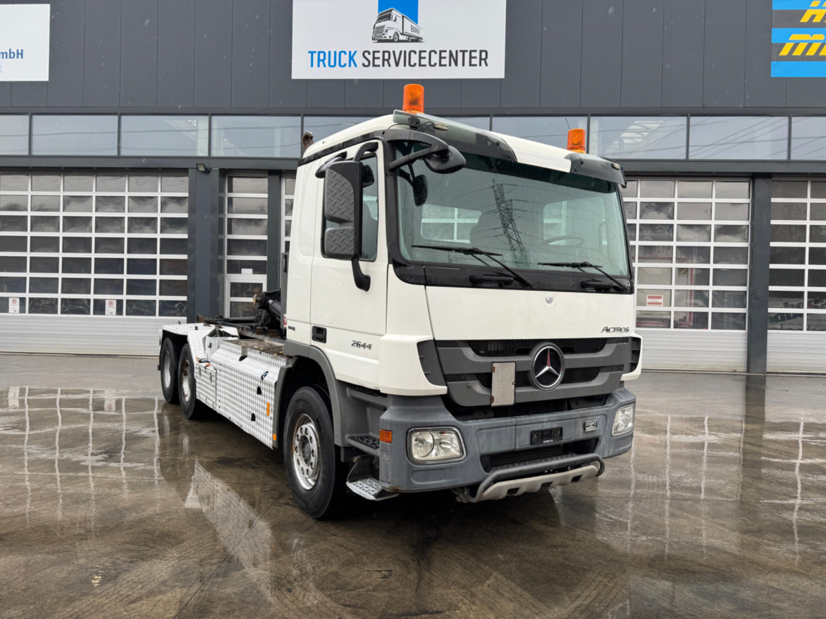 MERCEDES Actros 2644 6x4 Hiab - Haakarmsysteem vrachtwagen: afbeelding 2 MERCEDES Actros 2644 6x4 Hiab - Haakarmsysteem vrachtwagen: afbeelding 2