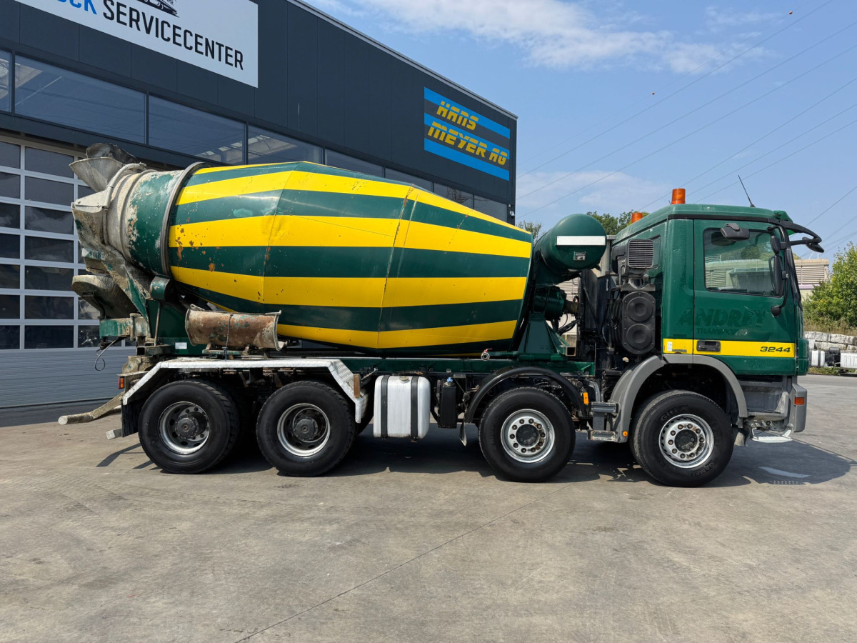 MERCEDES Actros 3244 8x4 Liebherr 9m3 - Betonmixer: afbeelding 4 MERCEDES Actros 3244 8x4 Liebherr 9m3 - Betonmixer: afbeelding 4