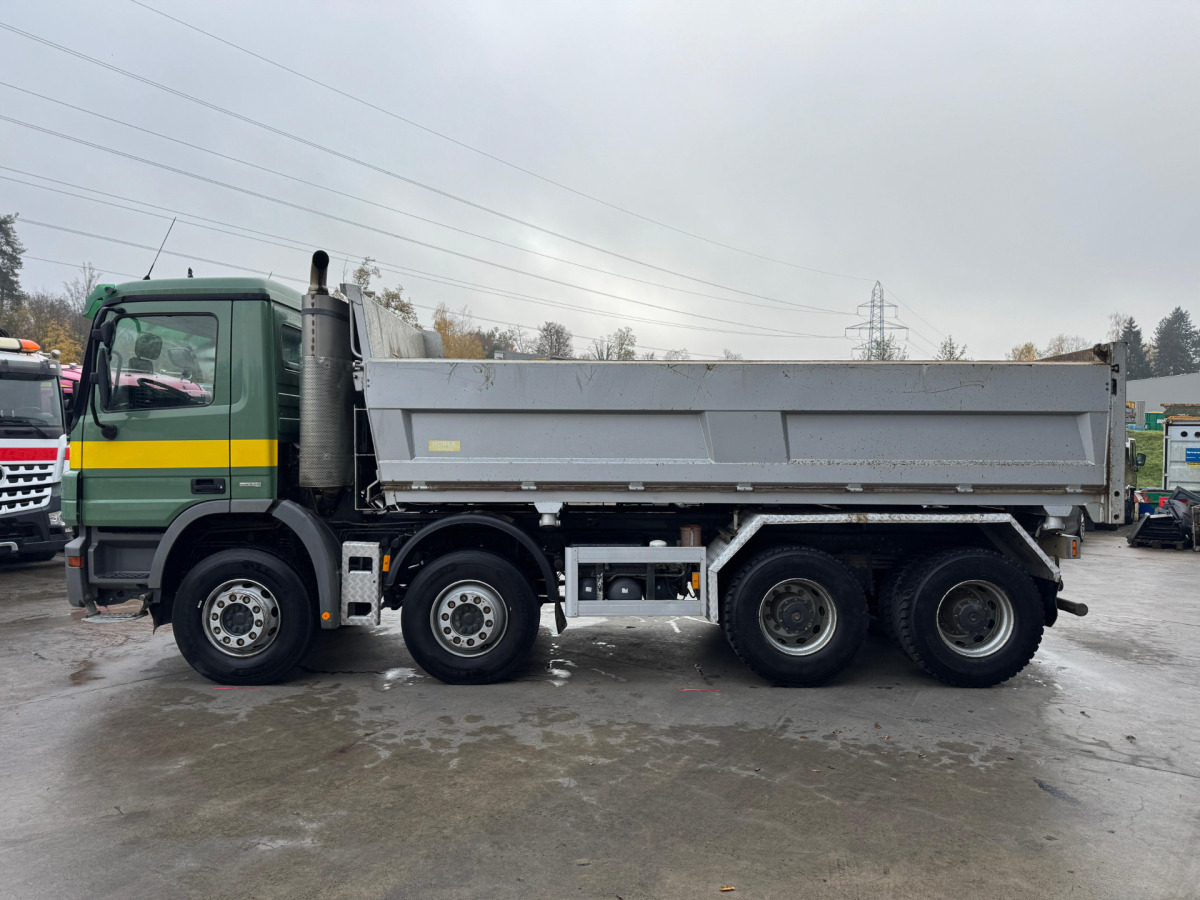 Kipper vrachtwagen MERCEDES Actros 3246 8x4 Moser: afbeelding 9