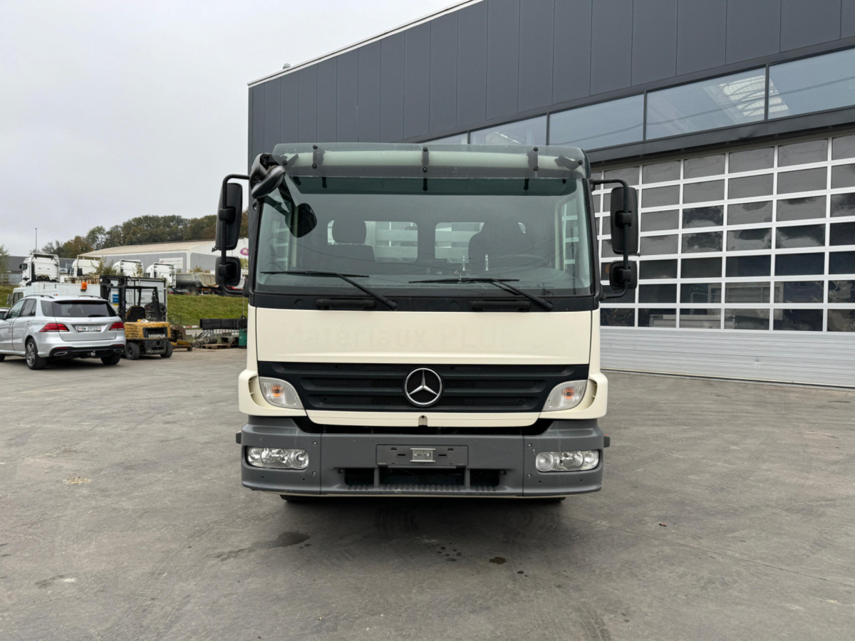 MERCEDES Atego 1329 4x2 Hiab 088-2 - Kipper vrachtwagen, Kraanwagen: afbeelding 3 MERCEDES Atego 1329 4x2 Hiab 088-2 - Kipper vrachtwagen, Kraanwagen: afbeelding 3