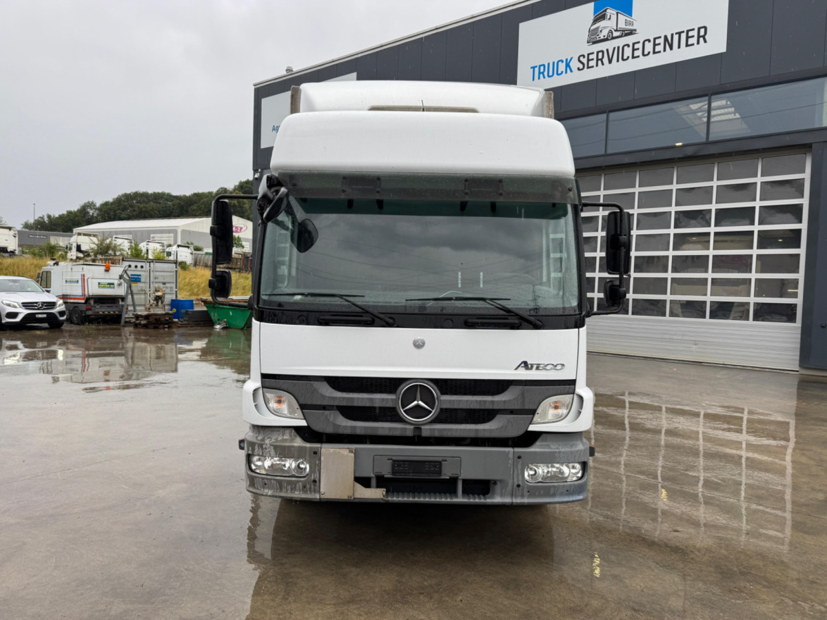MERCEDES Atego 1529 4x2 - Schuifzeilen vrachtwagen: afbeelding 2 MERCEDES Atego 1529 4x2 - Schuifzeilen vrachtwagen: afbeelding 2