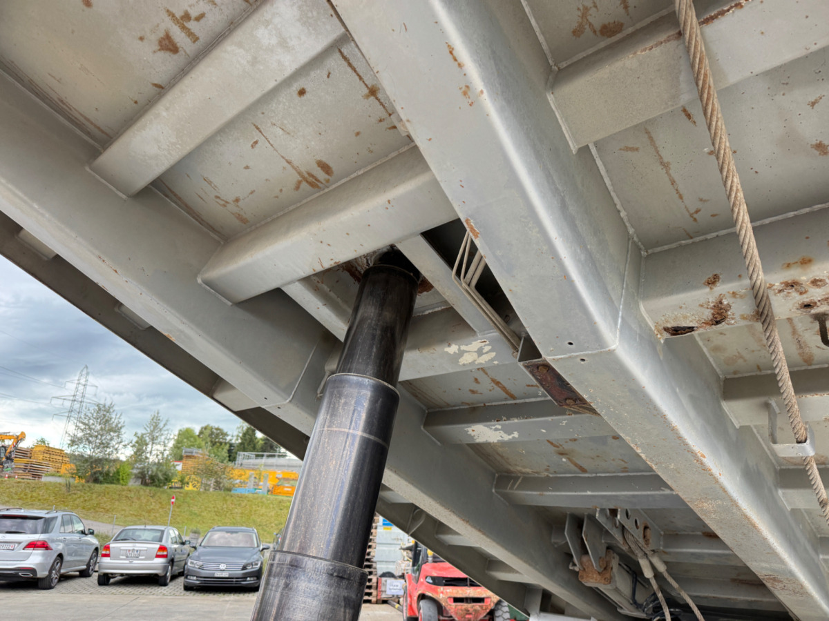 MERCEDES BENZ ACTROS 3246 C3390 - Kipper vrachtwagen: afbeelding 3 MERCEDES BENZ ACTROS 3246 C3390 - Kipper vrachtwagen: afbeelding 3