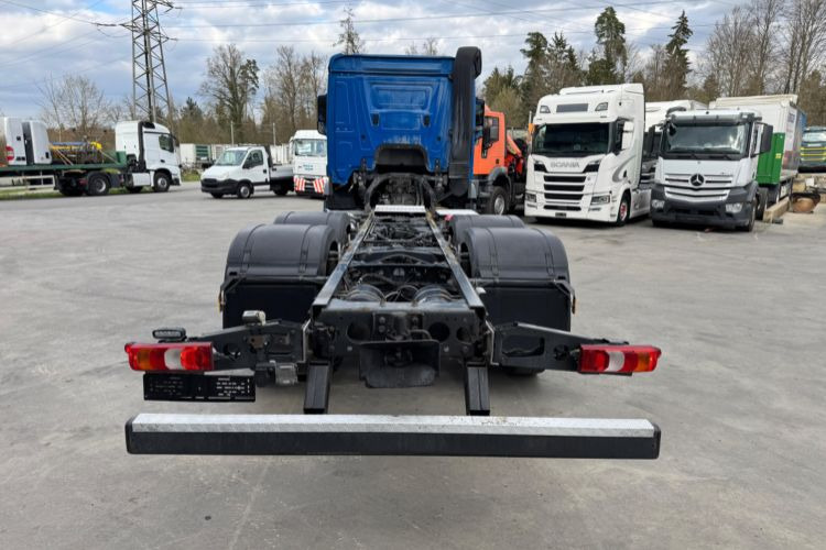 Mercedes-Benz Actros 2545 6x2 - Chassis vrachtwagen: afbeelding 4 Mercedes-Benz Actros 2545 6x2 - Chassis vrachtwagen: afbeelding 4
