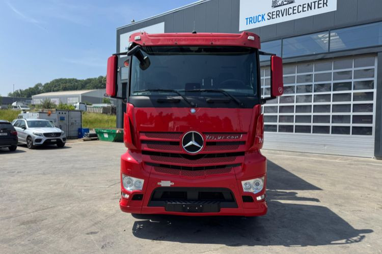 Mercedes-Benz Actros 2646 6x2 Palfinger 18002-5 - Kraanwagen: afbeelding 4 Mercedes-Benz Actros 2646 6x2 Palfinger 18002-5 - Kraanwagen: afbeelding 4