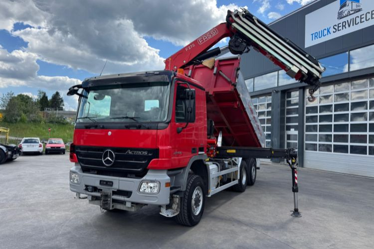 Mercedes-Benz Actros 2646 6x4/4 Fassi 275-8 Kipper - Kraanwagen: afbeelding 1 Mercedes-Benz Actros 2646 6x4/4 Fassi 275-8 Kipper - Kraanwagen: afbeelding 1