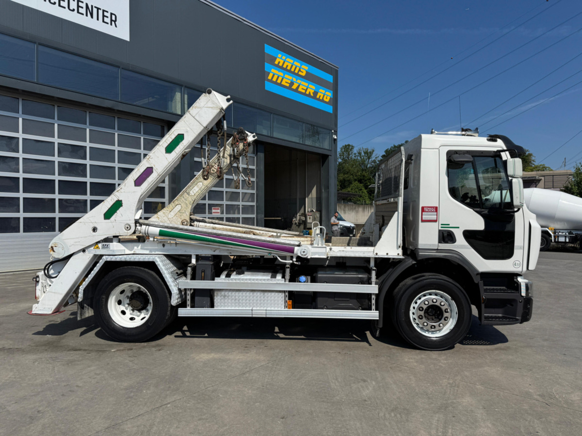RENAULT D18.320 UT Gigant 18T - Portaalarmsysteem vrachtwagen: afbeelding 4 RENAULT D18.320 UT Gigant 18T - Portaalarmsysteem vrachtwagen: afbeelding 4