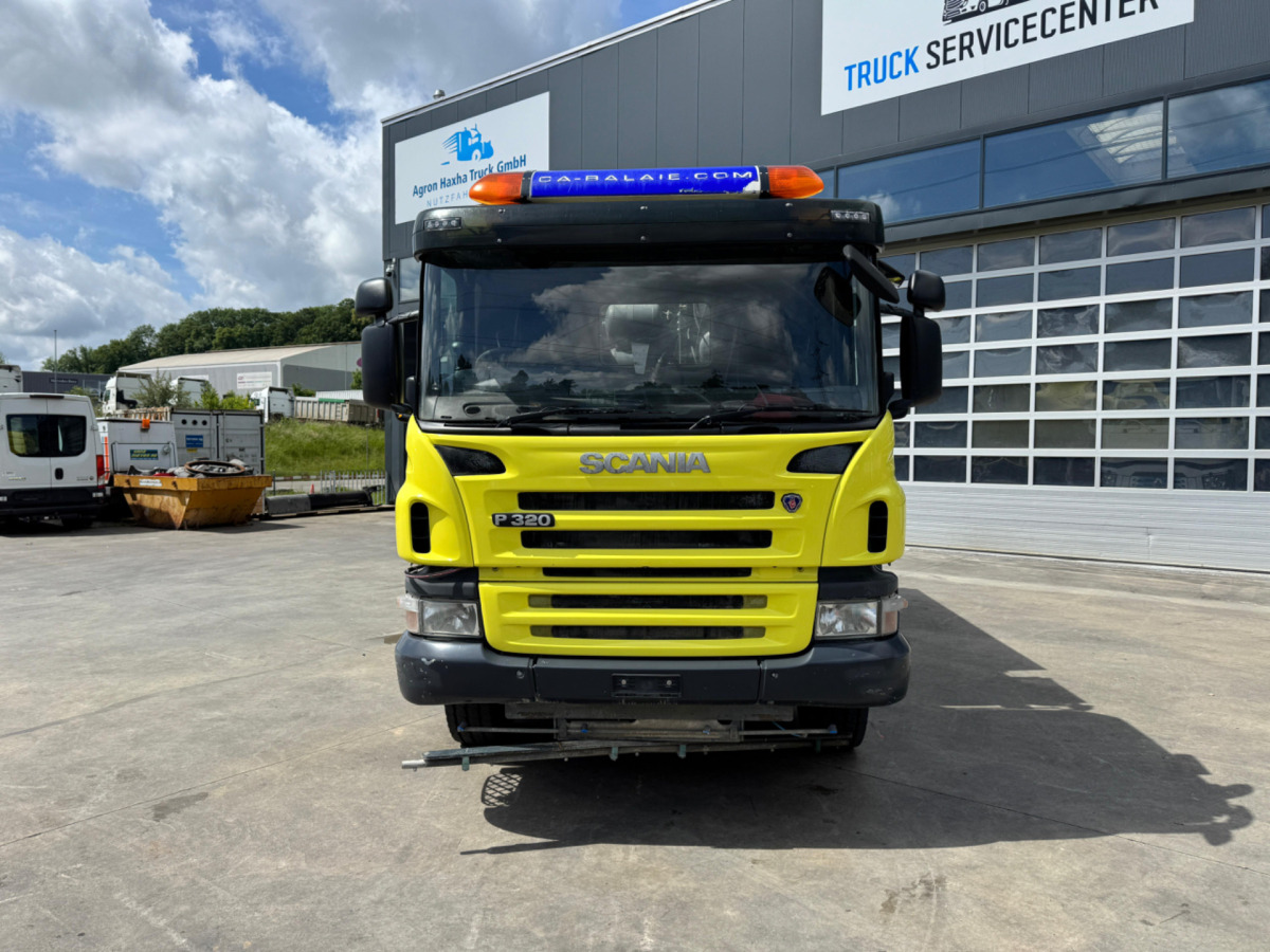 SCANIA P320 4x2 Val-Air Kehrmaschine - Veegwagen: afbeelding 2 SCANIA P320 4x2 Val-Air Kehrmaschine - Veegwagen: afbeelding 2