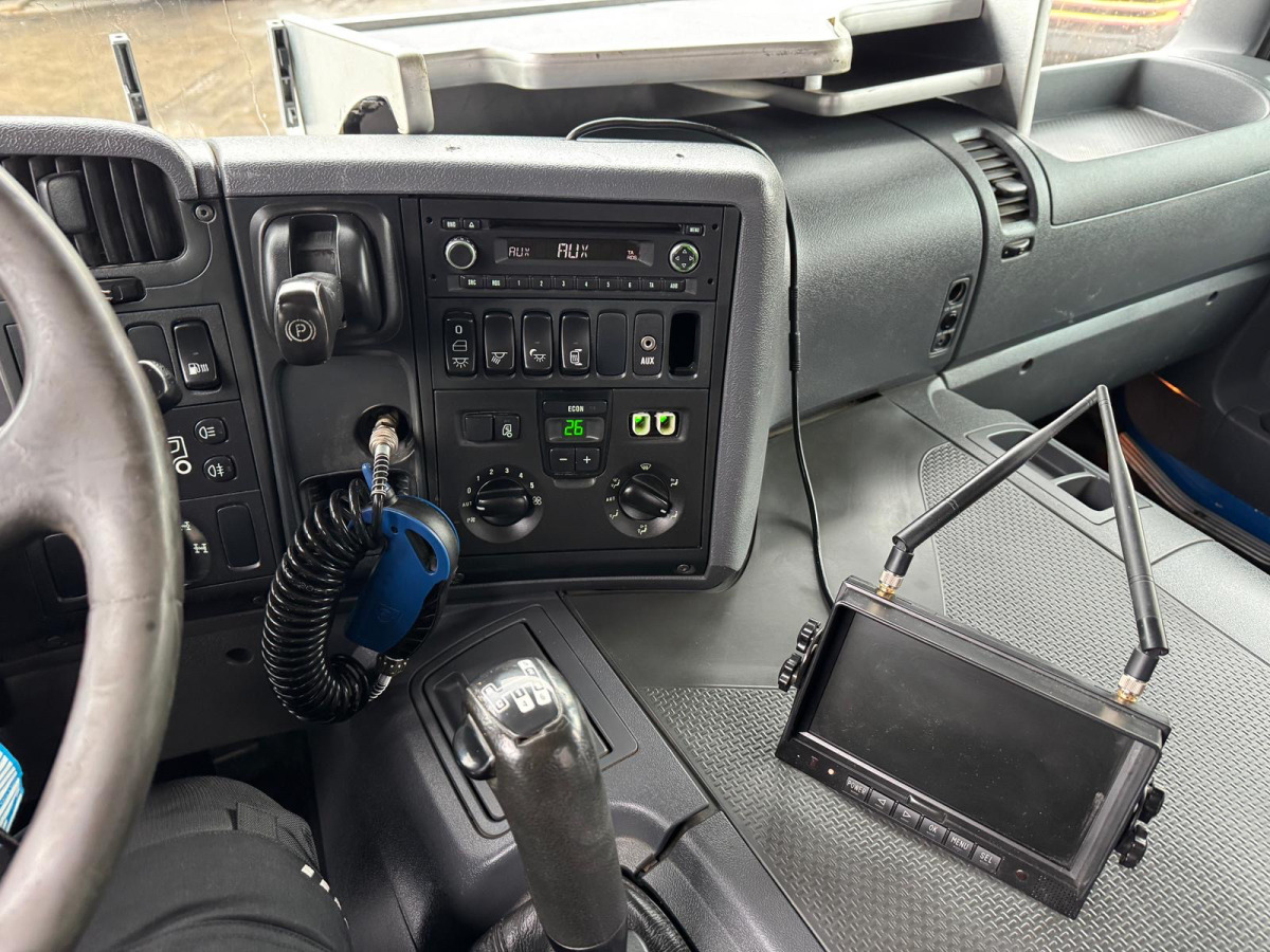 Kipper vrachtwagen SCANIA P400 6x4 2S Kipper Bordmatik AHK: afbeelding 17