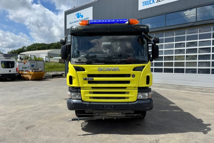 Scania P320 4x2 Valmetal Kehrmaschine - Veegwagen: afbeelding 2 Scania P320 4x2 Valmetal Kehrmaschine - Veegwagen: afbeelding 2