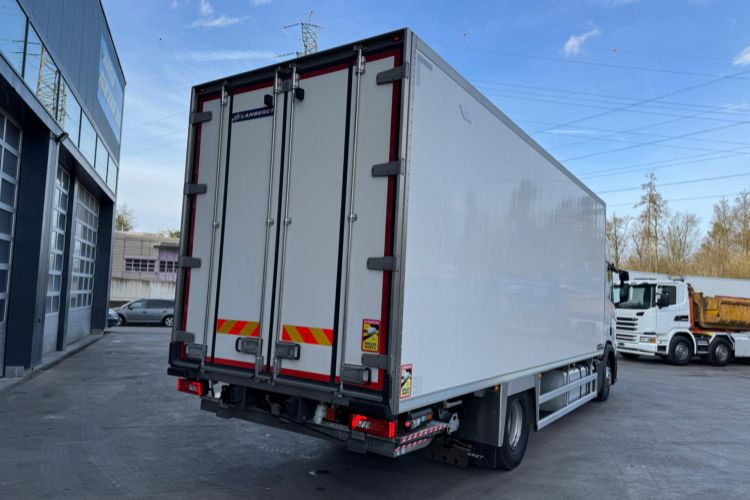 Scania R450 4x2 Isotherm - Isotherm vrachtwagen: afbeelding 5 Scania R450 4x2 Isotherm - Isotherm vrachtwagen: afbeelding 5