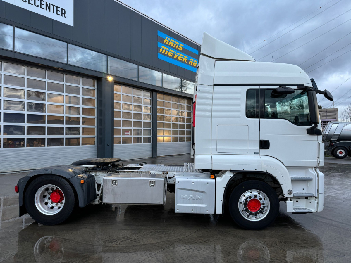 MAN TGS 18.440 ADR Nebenabtrieb Getriebe - Trekker: afbeelding 4 MAN TGS 18.440 ADR Nebenabtrieb Getriebe - Trekker: afbeelding 4