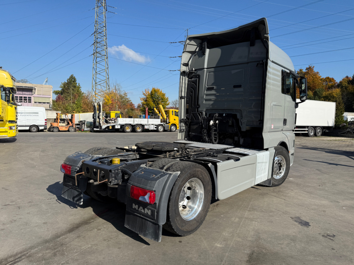 MAN TGX 18.500 4x2 (Engine defect) - Trekker: afbeelding 5 MAN TGX 18.500 4x2 (Engine defect) - Trekker: afbeelding 5