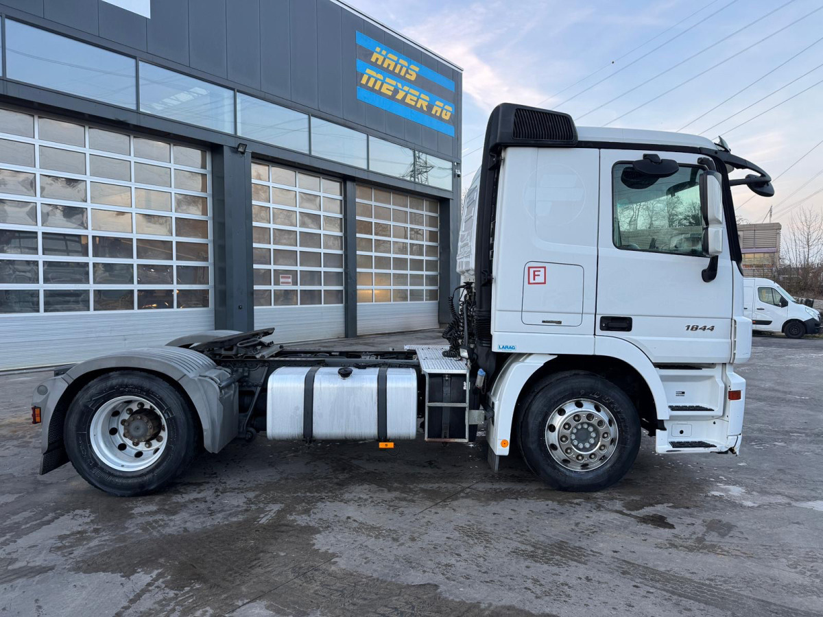 MERCEDES Actros 1844 4x2 ADR - Trekker: afbeelding 4 MERCEDES Actros 1844 4x2 ADR - Trekker: afbeelding 4