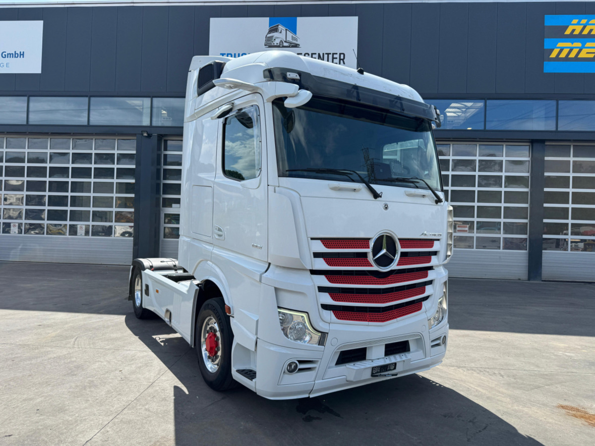 MERCEDES Actros 1851 4x4 Hydraulik - Trekker: afbeelding 3 MERCEDES Actros 1851 4x4 Hydraulik - Trekker: afbeelding 3
