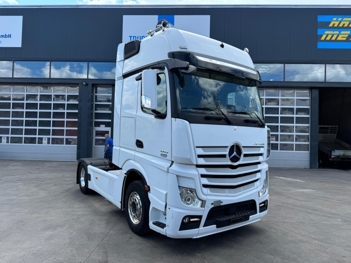 MERCEDES Actros 1853 4x2 - Trekker: afbeelding 3 MERCEDES Actros 1853 4x2 - Trekker: afbeelding 3