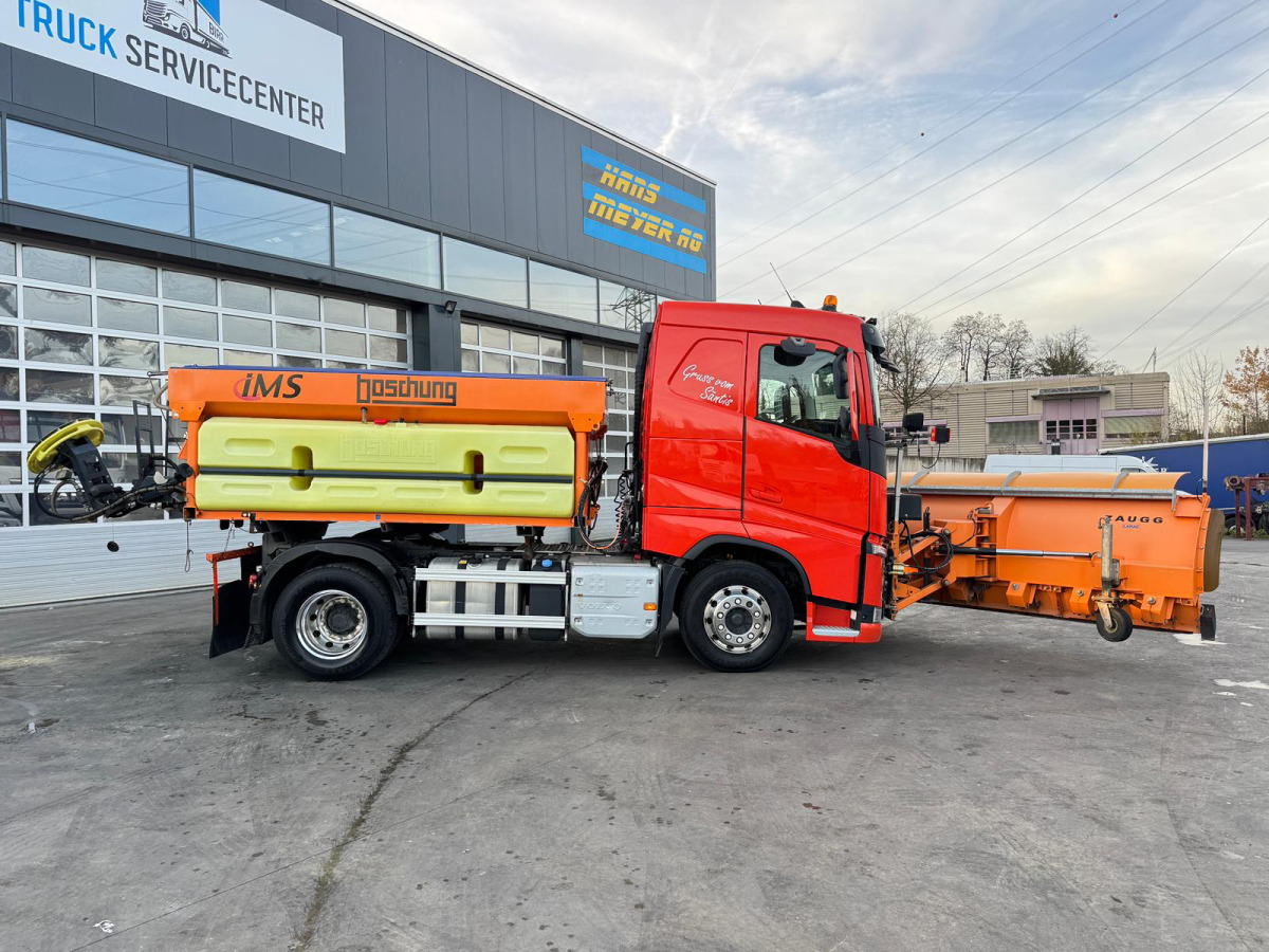 VOLVO FH-460 4x2 Winterdienst/SZM - Trekker: afbeelding 3 VOLVO FH-460 4x2 Winterdienst/SZM - Trekker: afbeelding 3