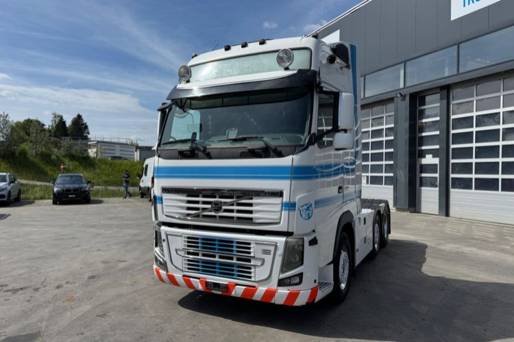 Volvo FH16-750 6x2 - Trekker: afbeelding 1 Volvo FH16-750 6x2 - Trekker: afbeelding 1