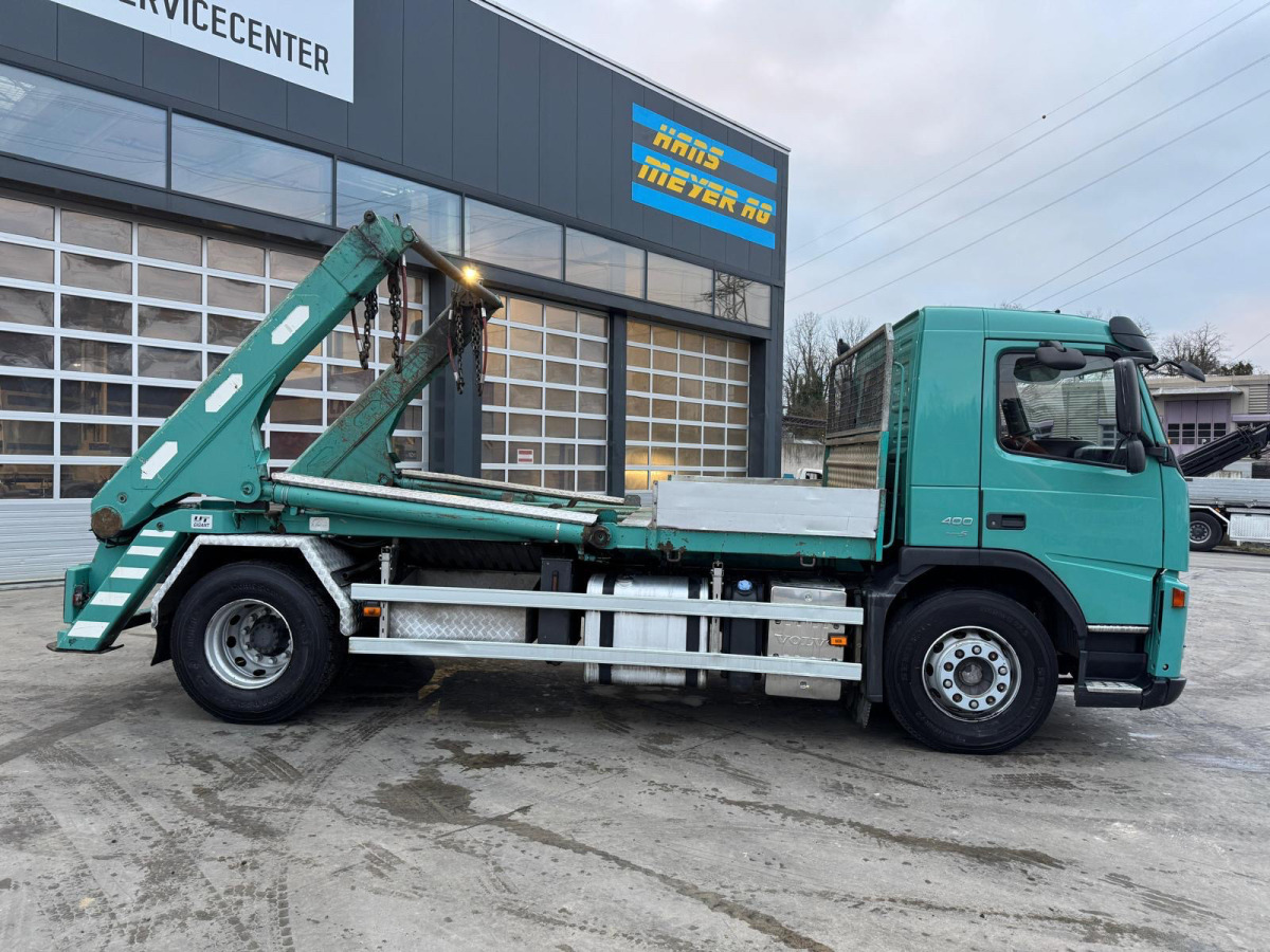 VOLVO FM-400 4x2 UT GIGANT 18T - Portaalarmsysteem vrachtwagen: afbeelding 4 VOLVO FM-400 4x2 UT GIGANT 18T - Portaalarmsysteem vrachtwagen: afbeelding 4