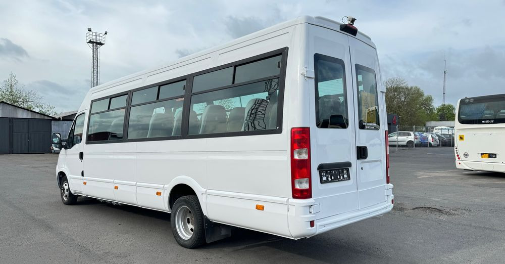 Irisbus Iveco Daily / 23 miejsca / Cena 87000 zł netto - Andere machine: afbeelding 3 Irisbus Iveco Daily / 23 miejsca / Cena 87000 zł netto - Andere machine: afbeelding 3