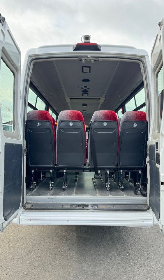 Irisbus Iveco Daily / 23 miejsca / Cena 87000 zł netto - Andere machine: afbeelding 5 Irisbus Iveco Daily / 23 miejsca / Cena 87000 zł netto - Andere machine: afbeelding 5