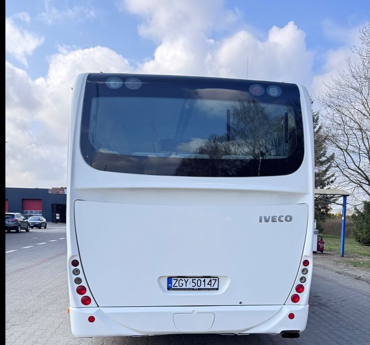 Irisbus Crossway LE / Manualna skrzynia biegów / 36 miejsc / niskowejściowy / Cena: 62000zł netto - Stadsbus: afbeelding 5 Irisbus Crossway LE / Manualna skrzynia biegów / 36 miejsc / niskowejściowy / Cena: 62000zł netto - Stadsbus: afbeelding 5