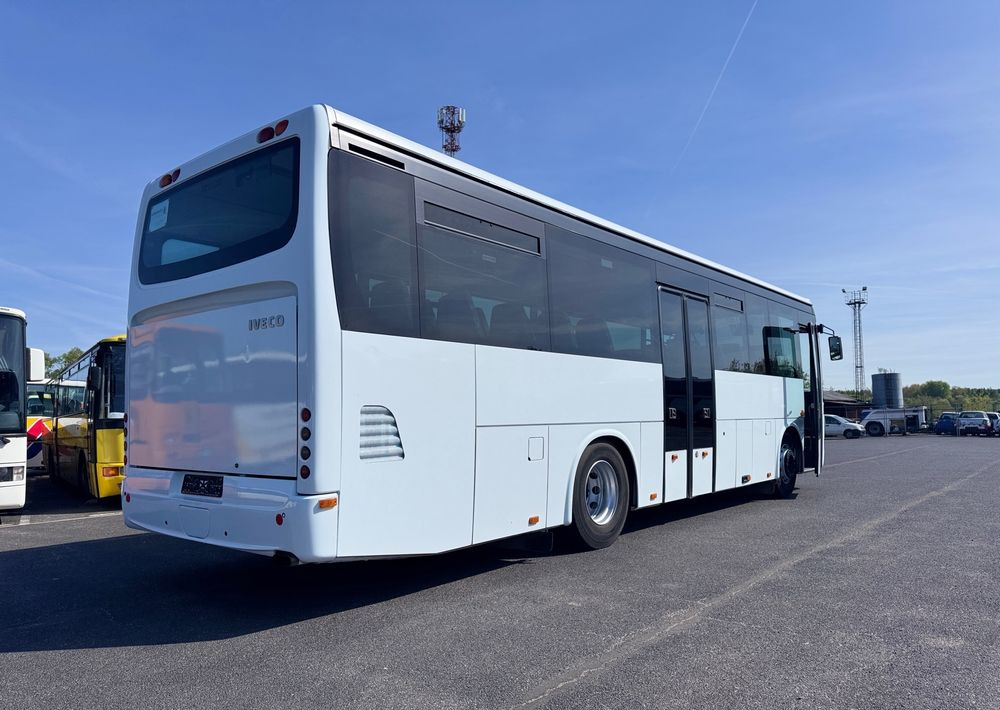 Irisbus KRÓTKI 10,5 metra /Crossway / 46 miejsc/ CENA: 89000zł netto - Streekbus: afbeelding 3 Irisbus KRÓTKI 10,5 metra /Crossway / 46 miejsc/ CENA: 89000zł netto - Streekbus: afbeelding 3