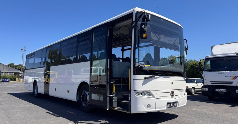 Mercedes-Benz Intouro / Euro 5 / Manual / 59 miejsc / mały przebieg / Cena: 116000 zł netto - Streekbus: afbeelding 1 Mercedes-Benz Intouro / Euro 5 / Manual / 59 miejsc / mały przebieg / Cena: 116000 zł netto - Streekbus: afbeelding 1