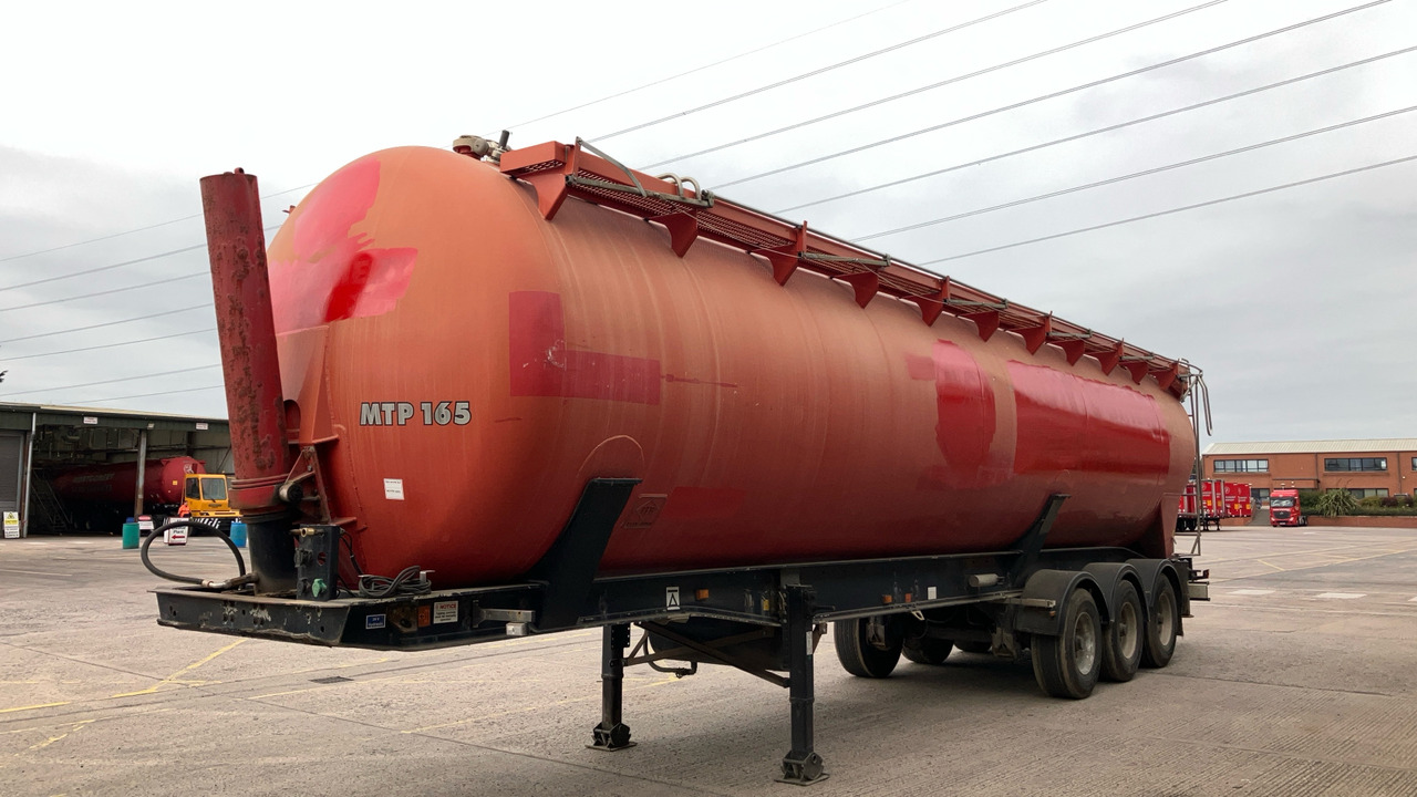 FELDBINDER TANKER - Aanhangwagen: afbeelding 2 FELDBINDER TANKER - Aanhangwagen: afbeelding 2