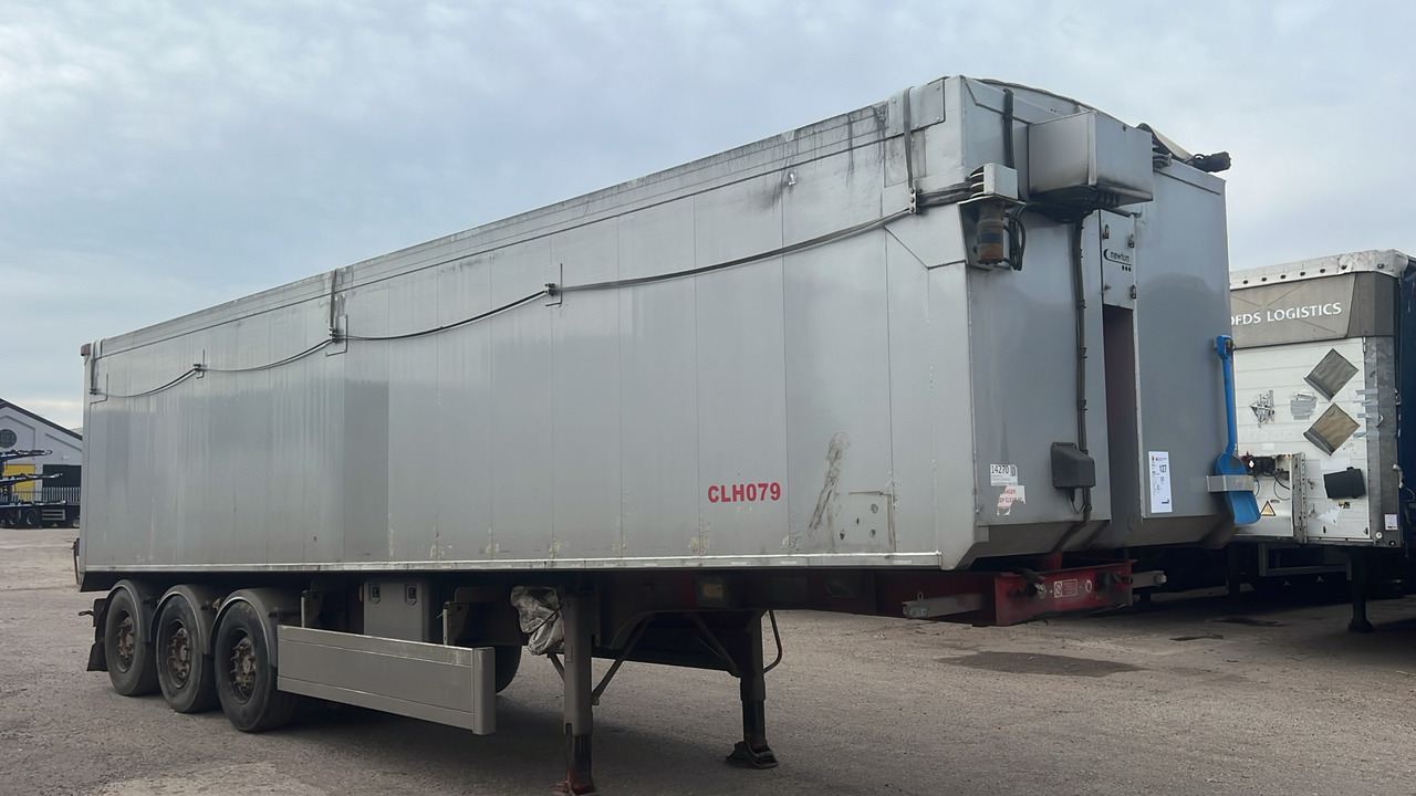 FRUEHAUF TIPPER - Aanhangwagen: afbeelding 1 FRUEHAUF TIPPER - Aanhangwagen: afbeelding 1