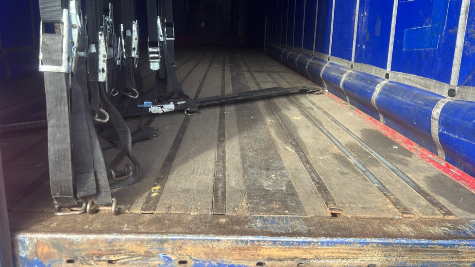 SDC CURTAINSIDE - Aanhangwagen: afbeelding 2 SDC CURTAINSIDE - Aanhangwagen: afbeelding 2