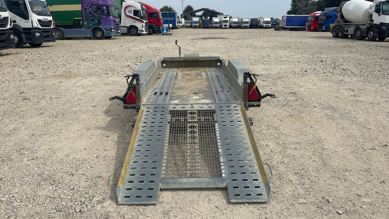 BRIAN JAMES CARGO DIGGER T-02-T - Machinetransporter: afbeelding 5 BRIAN JAMES CARGO DIGGER T-02-T - Machinetransporter: afbeelding 5