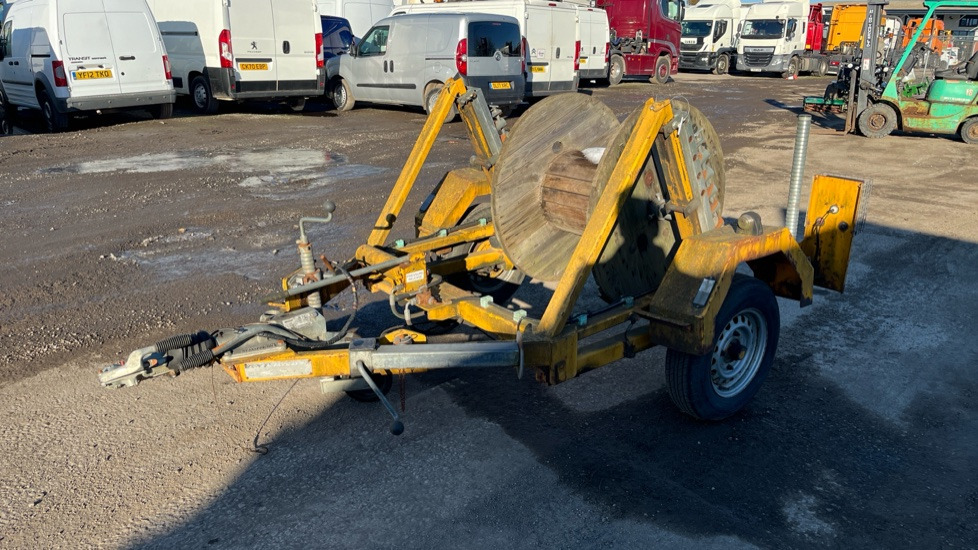 CBS CABLE DRUM TRAILER - Haspelwagen: afbeelding 2 CBS CABLE DRUM TRAILER - Haspelwagen: afbeelding 2