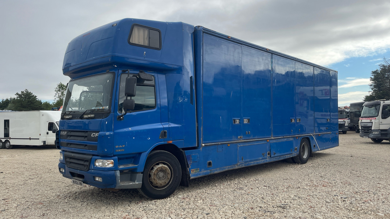 DAF CF 65.250 - Bakwagen: afbeelding 2 DAF CF 65.250 - Bakwagen: afbeelding 2